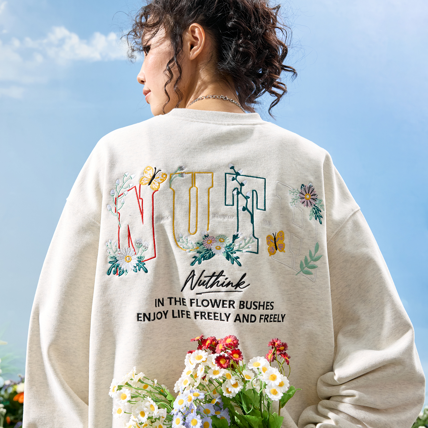 Nuthink冬季潮牌花卉刺绣卫衣男