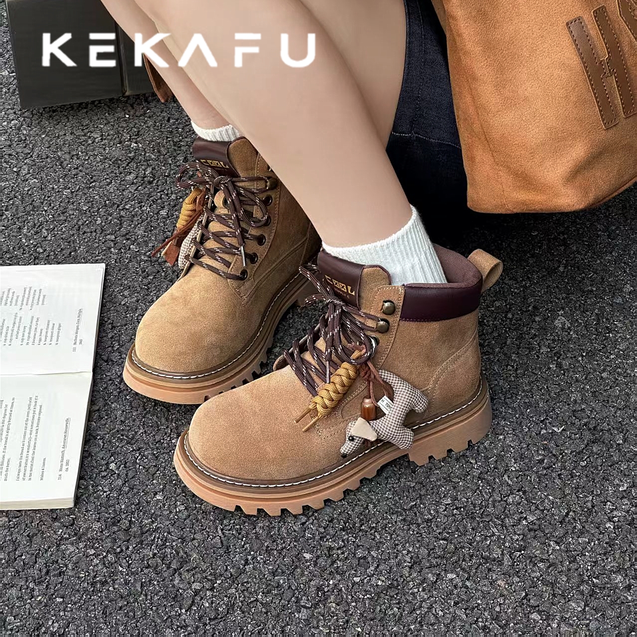 珂卡芙复古马丁靴2025冬季新款加绒美拉德系带百搭英伦风工装短靴