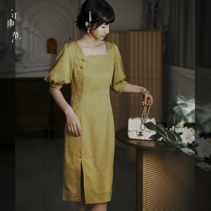 2024年夏季中式裙江南范现代方领