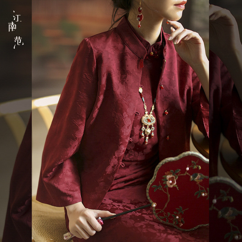 江南范新中式红色改良唐装上衣缎面复古年轻款国风订婚结婚敬酒服