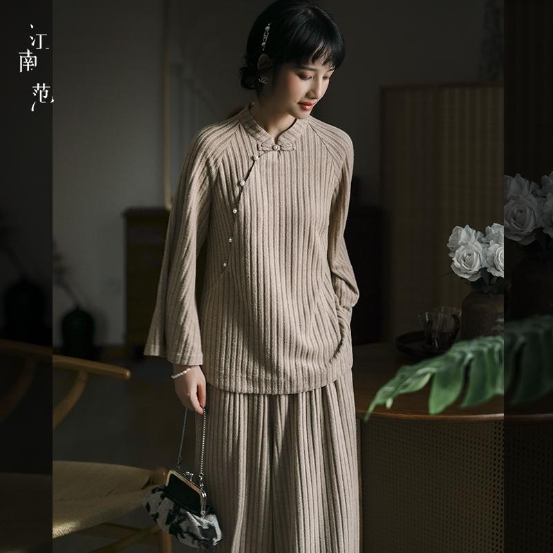 江南范新中式竖条纹针织改良唐装上衣2026年秋斜襟复古年轻款百搭