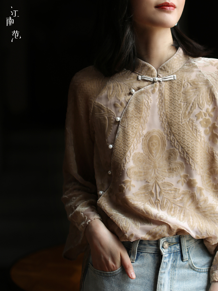 Retro cheongsam, velvet top, Hanfu, Chinese style Retro cheongsam, velvet top, Hanfu, Chinese style