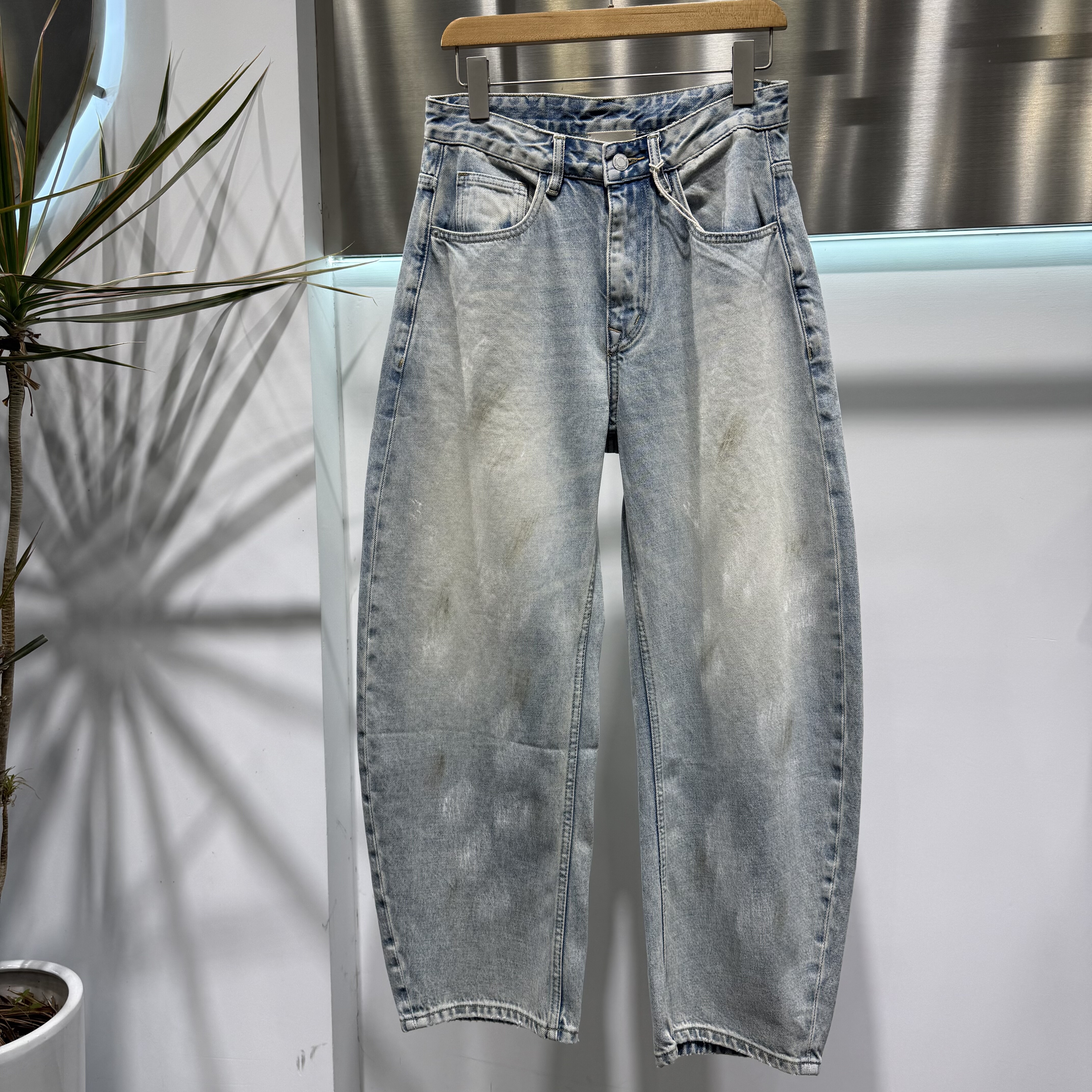 2026新款春装微阔香蕉裤甩漆做旧水洗牛仔裤男直筒裤时尚百搭裤子