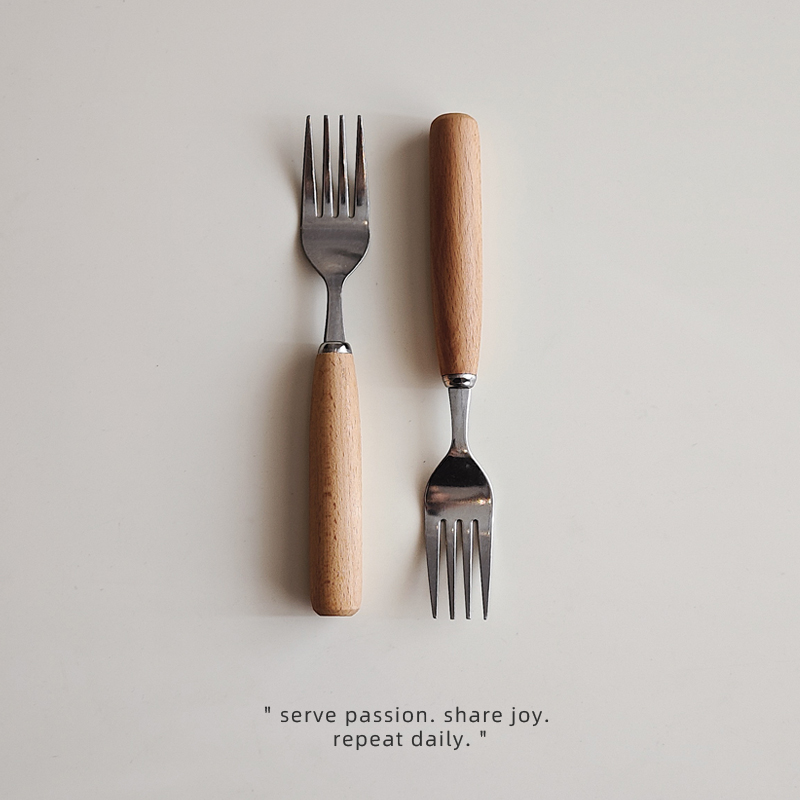 日式实木柄不锈钢西餐餐叉原木榉木可爱手柄主餐叉水果叉沙拉叉