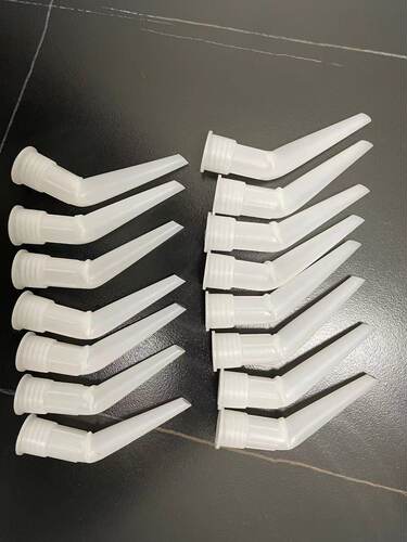 收边通用型玻璃胶头嘴硅胶帽