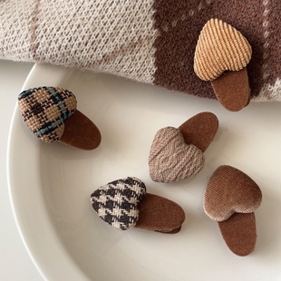 儿童百搭咖系丝绒格纹爱心植绒发夹少女百搭侧边夹碎发夹鸭嘴夹子