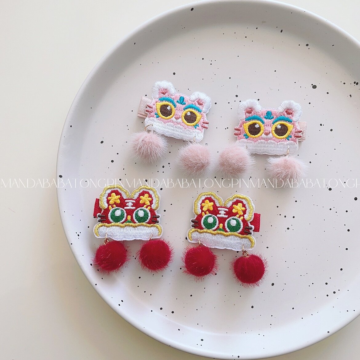 儿童中国风虎头刺绣发夹汉服宝宝周岁头饰毛球球发卡女童福虎发饰,童装/婴儿装/亲子装,发饰,淘宝优惠券,粉丝福利购,淘宝优惠卷