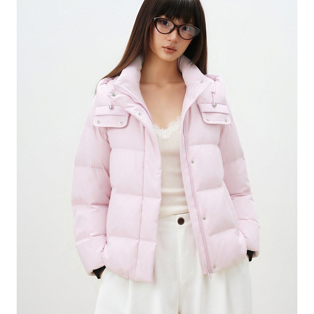 90%鹅绒女短款连帽保暖羽绒服