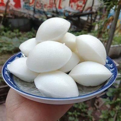 四川特色小泡粑冷冻保存蒸软食用