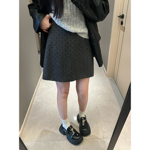 LYHOOC显瘦波点半身裙女2025秋冬miu系半裙灰色毛呢显瘦短裙a字裙