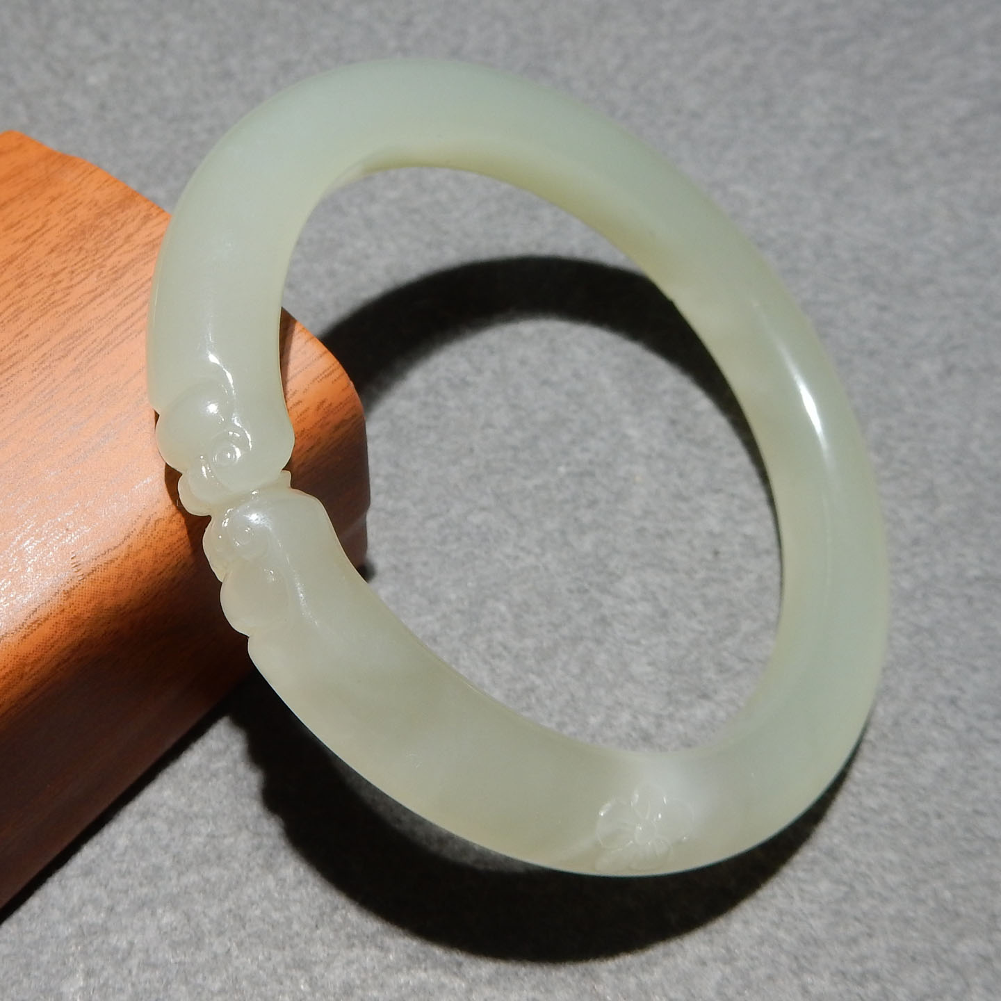 特惠晴水色手镯精品高冰底猫爪