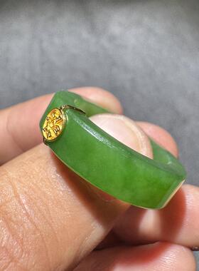收藏方言和田玉老坑俄料辣菠菜绿碧玉18K金精美镶嵌19-20mm戒指S