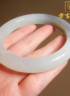 方言和田玉精品珍藏级青海老坑羊脂白玉底带烟紫60mm女士手镯A2