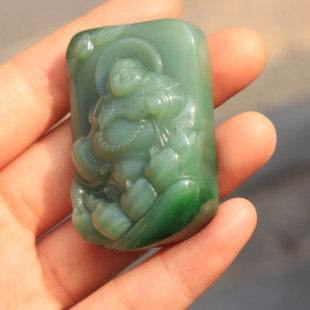 震惊了方言精品和田玉俄料鸭蛋青菠菜绿双色猫眼佛公吊坠挂件O1