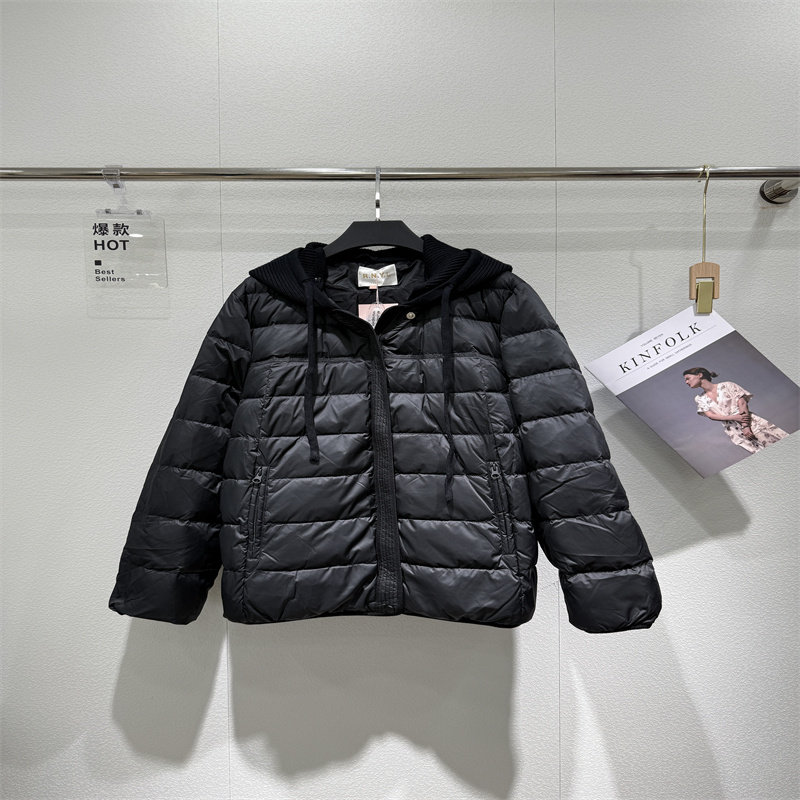 9809芮娜依莲2026冬季新款大码女装显瘦羽绒服遮肉羽绒衣时尚百搭