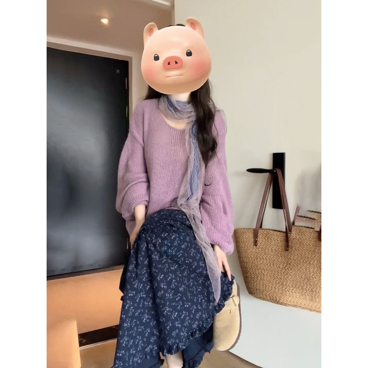 法式新款早秋设计温柔紫色宽松慵懒风针织衫毛衣女搭配碎花半身裙