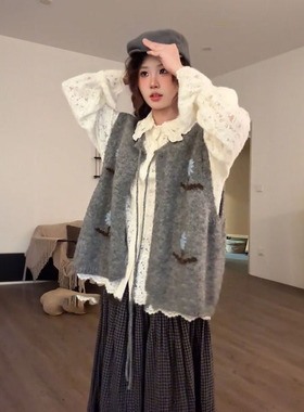 韩系学院风休闲灰色针织马甲+长袖衬衫+高腰格子半身裙女三件套装