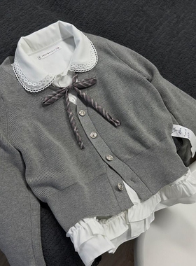小众高级灰色收腰针织毛衣女秋冬花边拼接衬衫上衣+搭配格纹领带