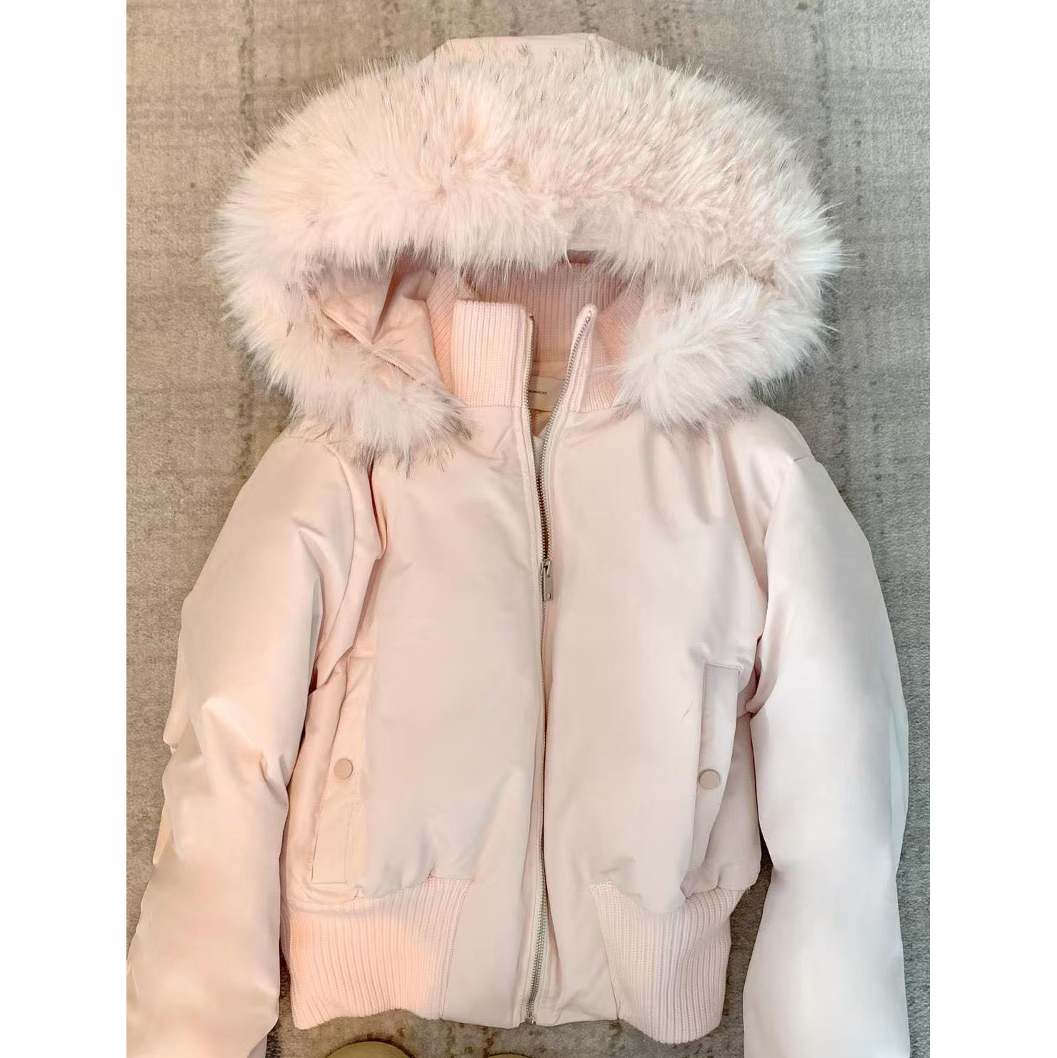 白色大毛领巴恩风连帽保暖外套