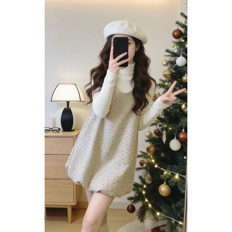 甜美淑女风设计碎花U领花苞背心连衣裙女学生内搭长袖针织衫套装,女装/女士精品,时尚套装,淘宝优惠券,粉丝福利购,淘宝优惠卷