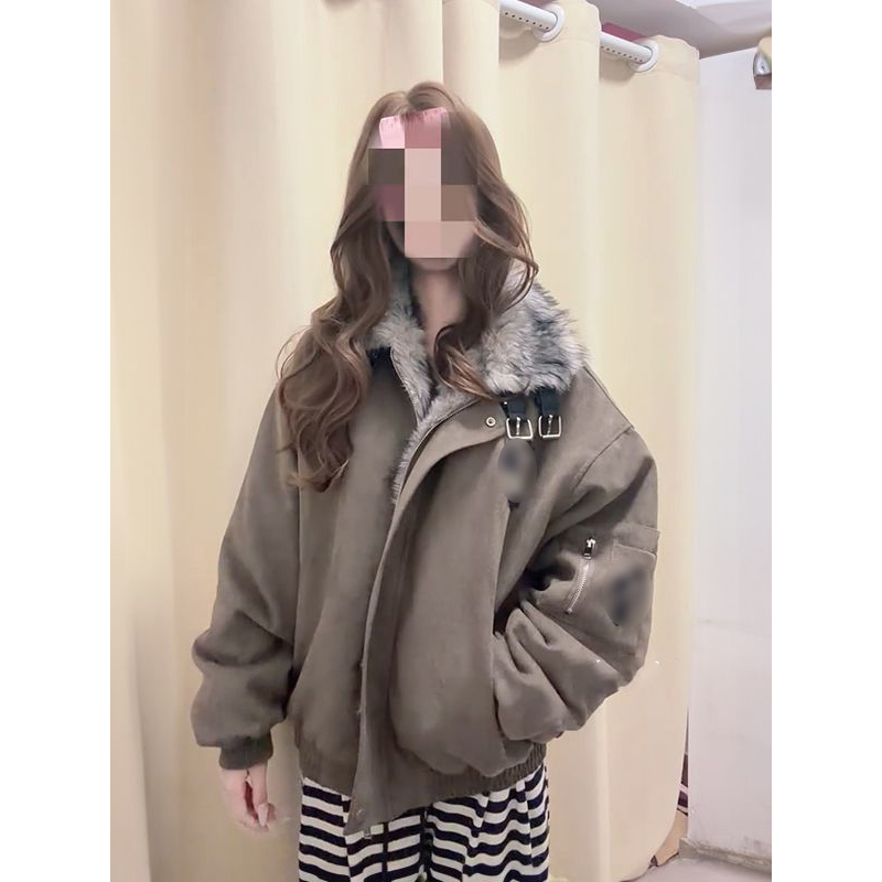 2025秋冬款毛领座山雕宽松棉服女