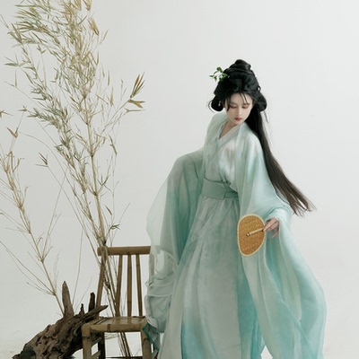 梦屿盛2024春季雪纺绣花渐变