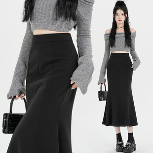 小众黑色毛呢包臀半身裙女秋冬款2025新款a字鱼尾裙小个子长裙子