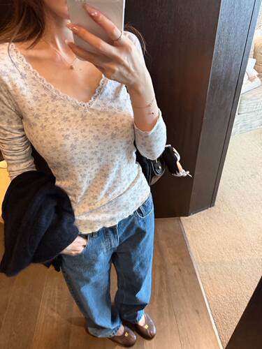 oker章壳儿正品～碎花蕾丝打底百搭叠穿韩系甜美修身26秋季A1046