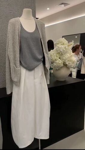 low flat正品～针织衫韩系气质长袖毛衣+背心+香蕉裤春季新款