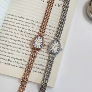 聚利时女表轻奢小众高级感百搭高级灵蛇女士表1526 补贴福利价