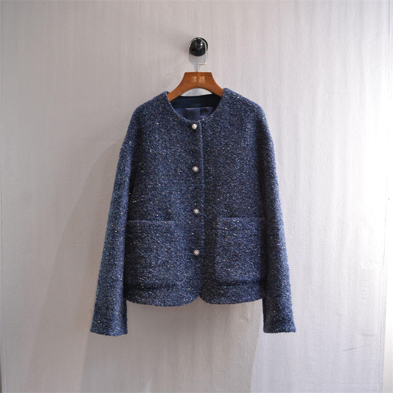 金诚家蓝色秋冬款圆领绵羊毛