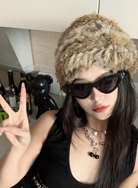 真兔毛毛绒帽子女秋冬季保暖显脸小护耳皮草加厚纯手工针织包头帽