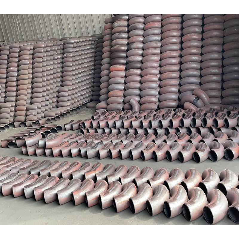 新款碳钢焊接弯头厂国标90度冲压弯头1.5D无缝弯头长半径管道现货