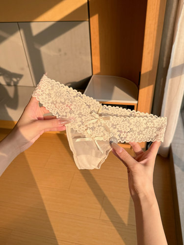 『HL』性感镂空系带蕾丝边纯欲风