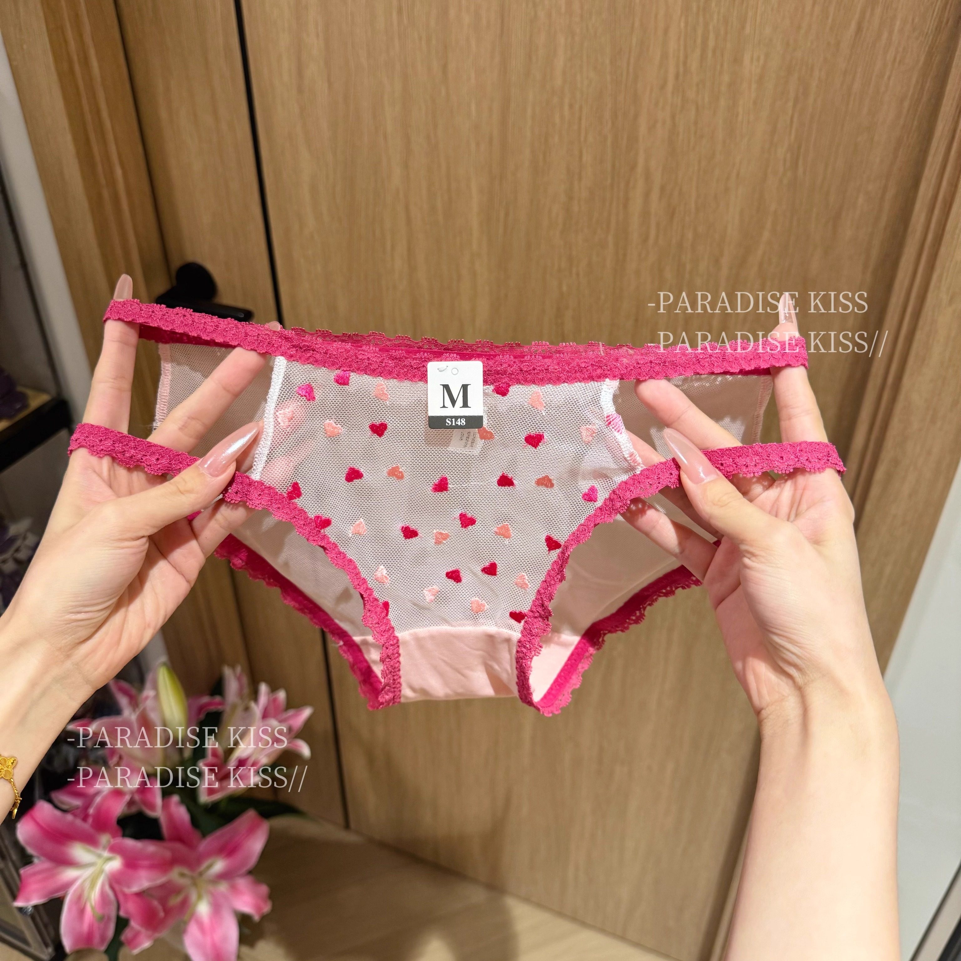 「KISS」奶欲甜心*日系低腰性感蕾丝细带刺绣花镂空内裤女