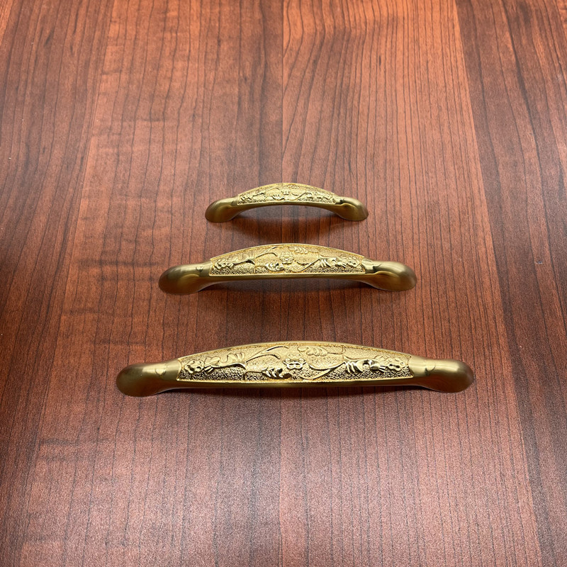 新古典花纹新中式仿古抽屉大衣柜拉手金色实心锌合金明装橱柜门把