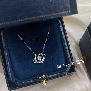 恋爱星球项链女轻奢高级设计感灵动爱心锁骨链送女生闺蜜生日礼物