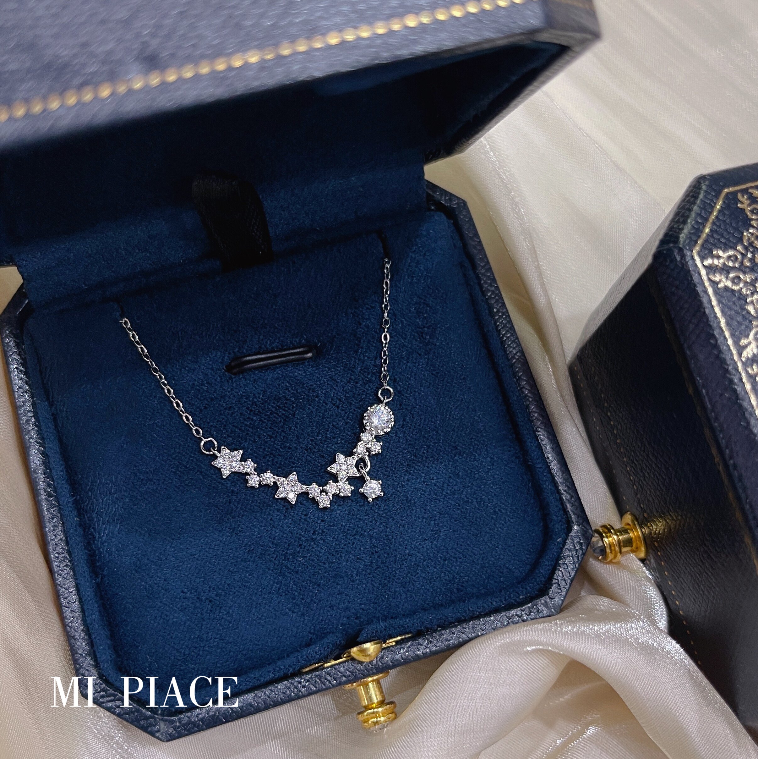 s999纯银流星项链女新款轻奢小众设计闪钻锁骨链送闺蜜生日礼物