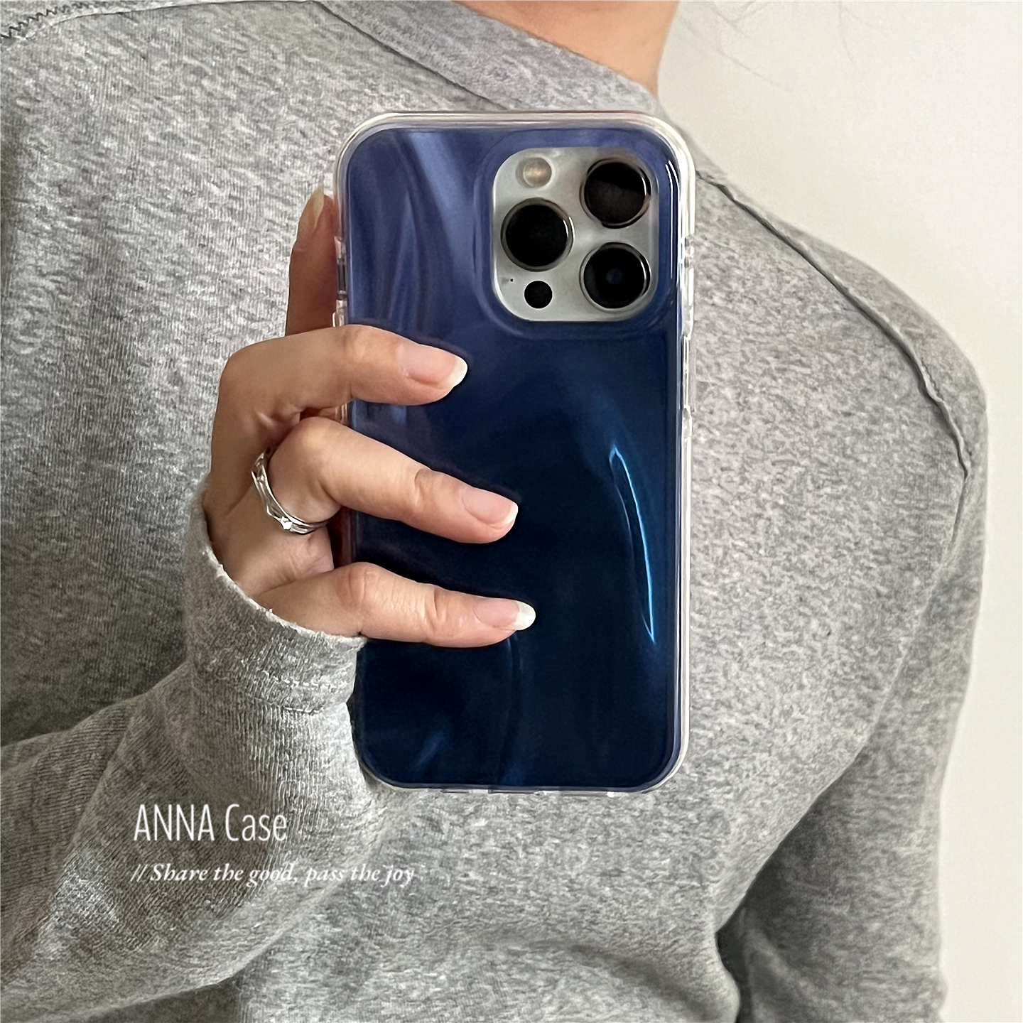 高级感气质宝蓝色水波纹手机壳