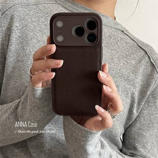 ANNACASE高级秋冬复古深棕皮质手机壳适用iphone17promax苹果14全包17pro新款 15pro软壳16Promax防摔保护套16