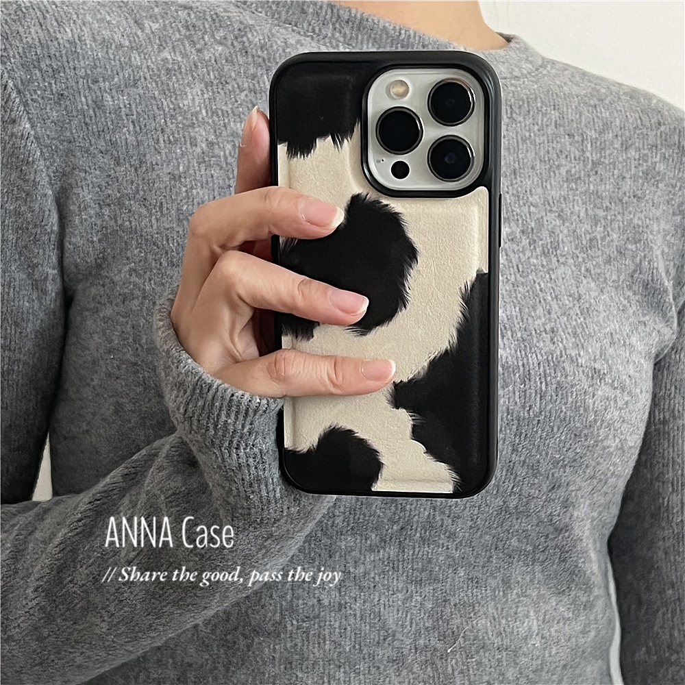 ANNACASE高级设计款黑白奶牛纹皮质手机壳适用于iPhone15pro新款16promax苹果13pro全包16防摔保护套14少女15