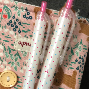 ball 日本UNI三菱中性笔umn138限定波点款 uni 学生用水笔盒装 figno黑笔笔芯0.38mm子弹头签字笔文具 按动式