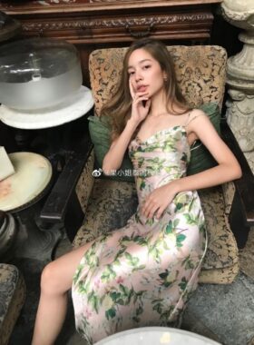 【果小姐泰国代购】Farmul  绑带露背花朵气质吊带连衣裙