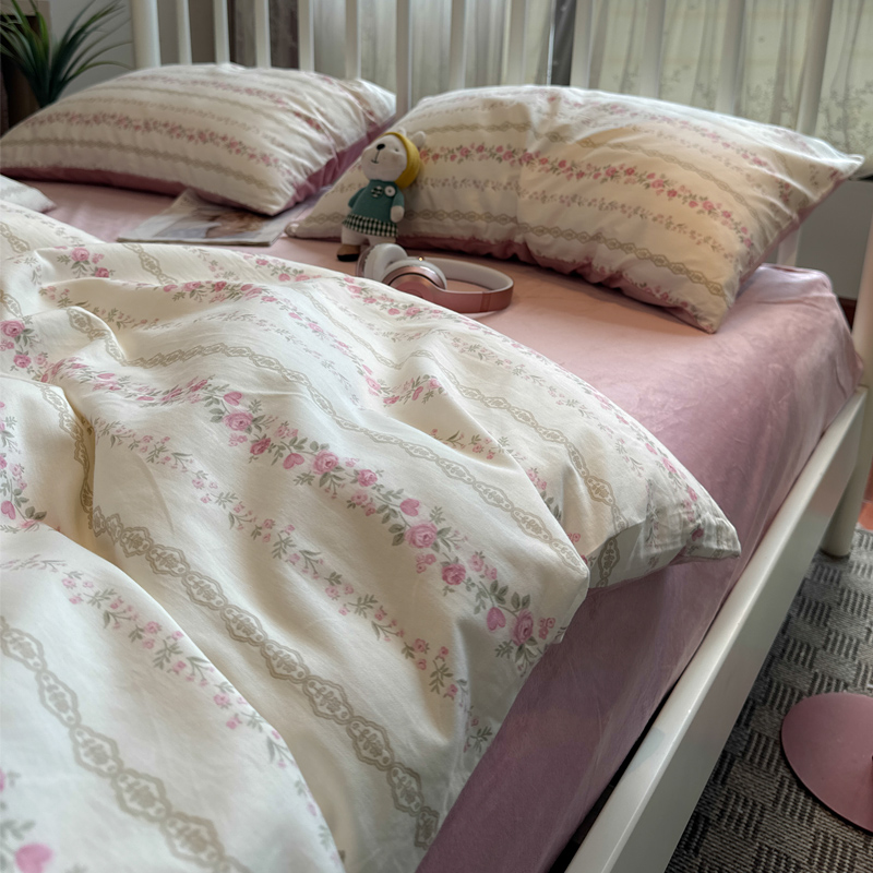 小碎花棉加绒四件套A面纯棉B面宝宝绒1.8m米保暖加厚珊瑚绒牛奶绒