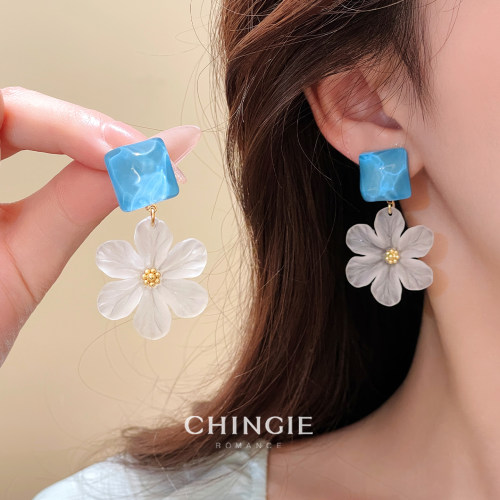 青芥超仙绝美蓝色方糖花朵耳环