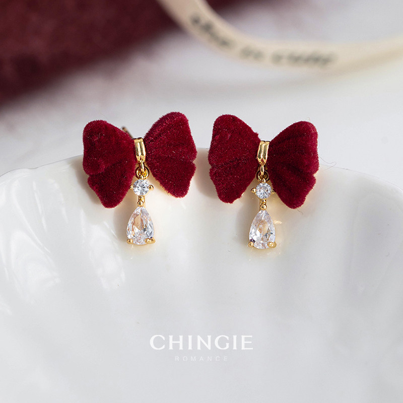 酒红色丝绒蝴蝶结红色耳钉蚊香盘耳夹无耳洞女秋冬毛茸茸耳饰女,饰品/流行首饰/时尚饰品新,耳夹,淘宝优惠券,粉丝福利购,淘宝优惠卷