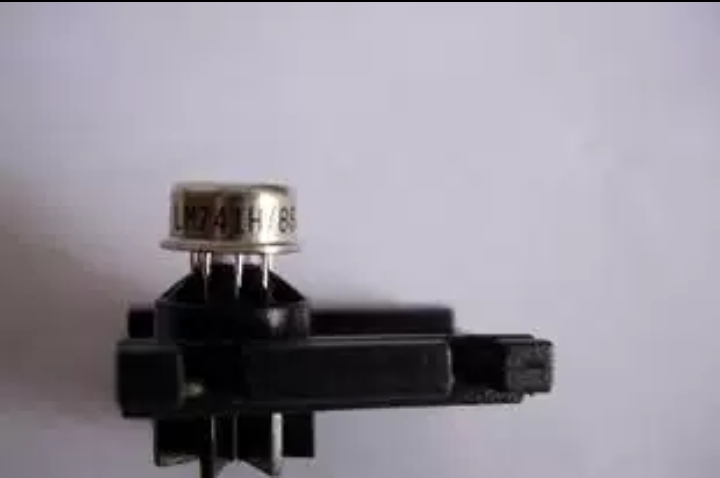 LM714CH LM714H LM714AH UA714HC (进口元件 质量包退换)