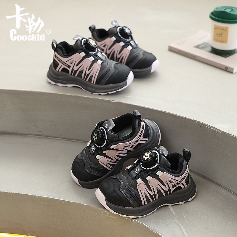儿童鞋2025冬季新款旋转扣运动鞋男女童网面透气户外登山二棉鞋