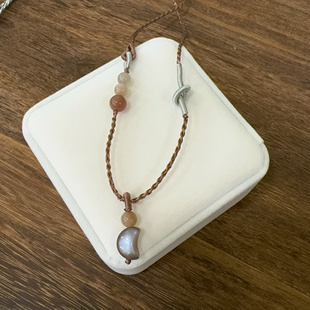 黑体日光石弯月天然水晶橙月光手工编绳项链棕色项链绳吊坠挂绳女