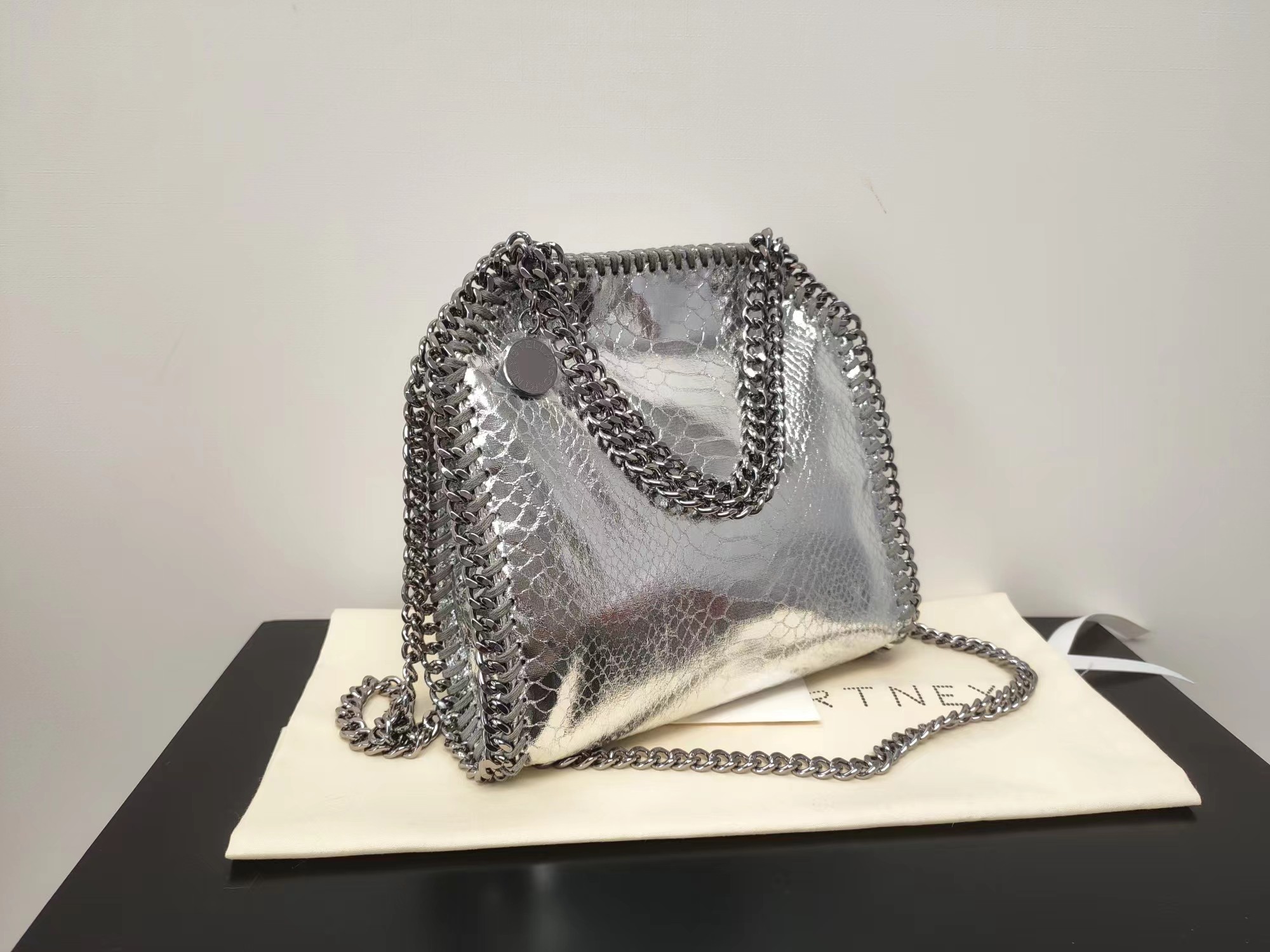 跨境货源潮流女士单肩斜挎手提包个性新色蛇纹stella 手提链条包